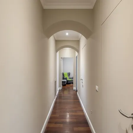 Appartamento Iflat Contemporary Elegance In The Heart Of *