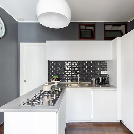 Iflat Contemporary Elegance In The Heart Of Rome