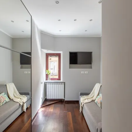 Appartamento Iflat Contemporary Elegance In The Heart Of