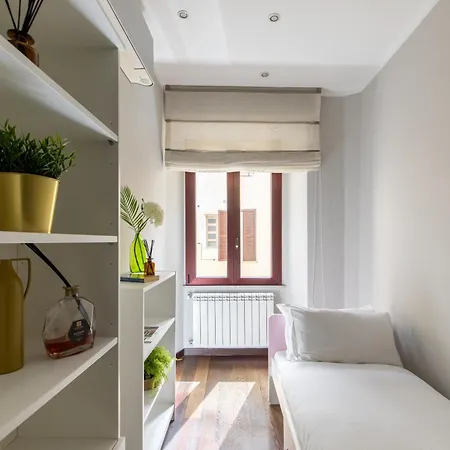 Iflat Contemporary Elegance In The Heart Of Appartamento