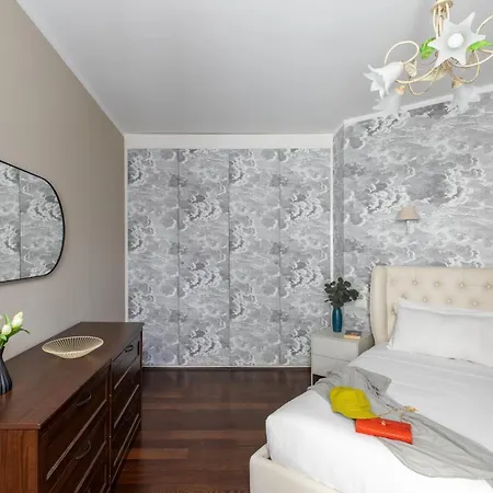 Appartamento Iflat Contemporary Elegance In The Heart Of