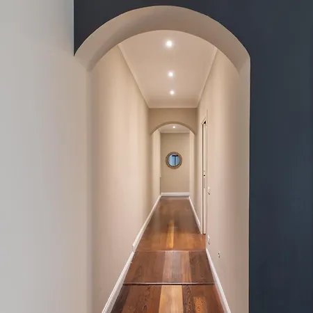 Iflat Contemporary Elegance In The Heart Of Appartement