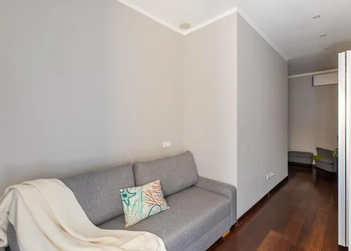 아파트 Iflat Contemporary Elegance In The Heart Of 로마