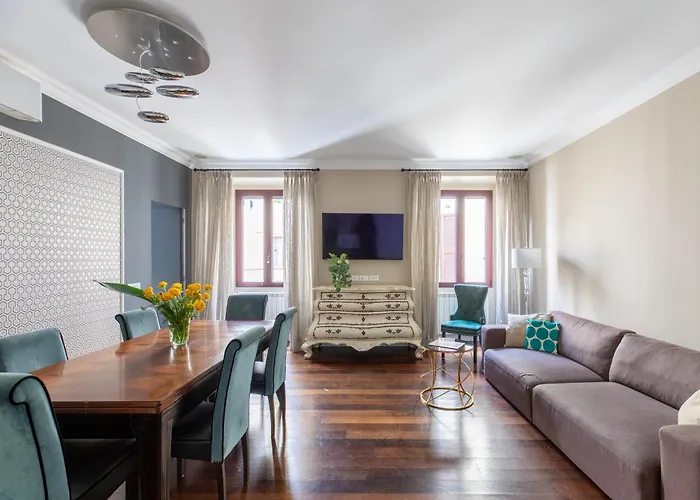 Iflat Contemporary Elegance In The Heart Of 아파트 로마